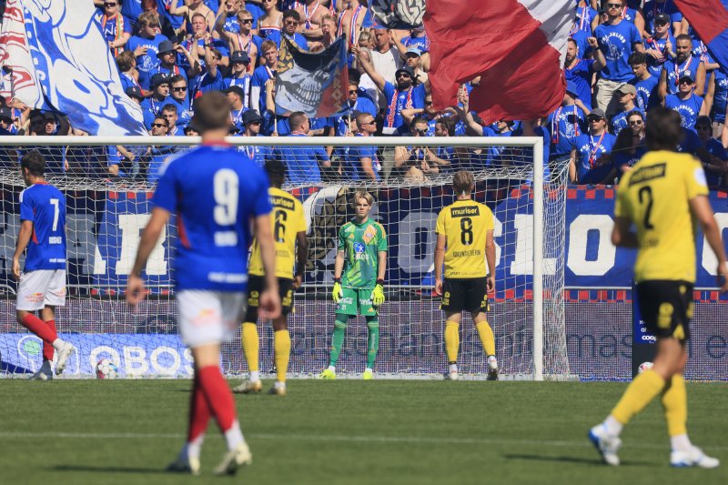 Magnus Sjøeng sto en god kamp mellom stengene (Foto: Tor Erik Schrøder / NTB)