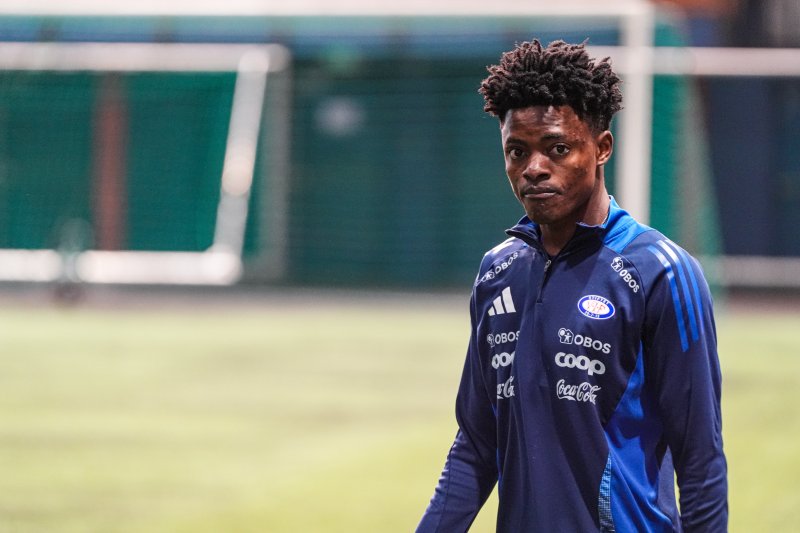 Obasi kommer i likhet med Promise, fra Beyond Limits-akademiet (Foto: Photokimppa)